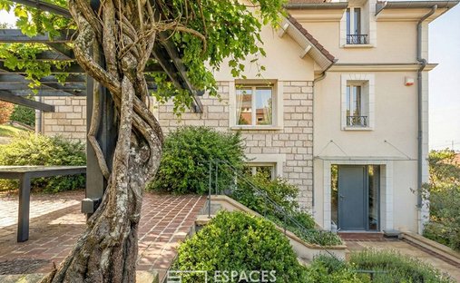 Villa in Mons Plaine Basse, Athis-Mons, France 1