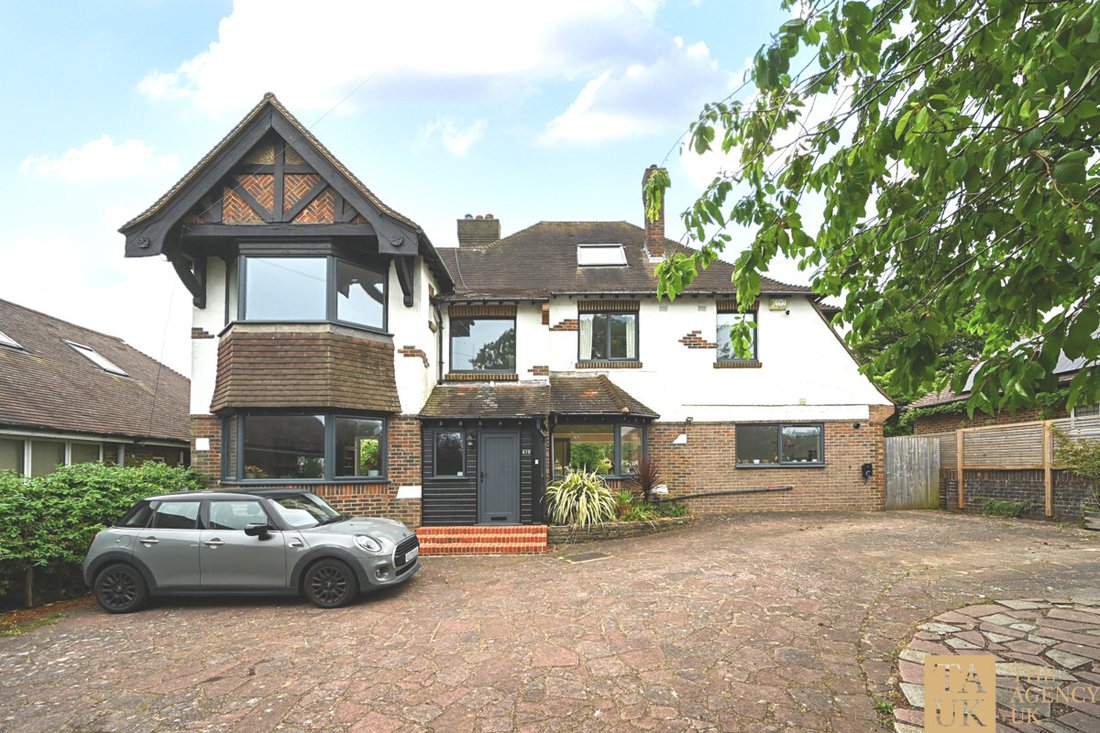 House in Patcham, England 2 - 18382935