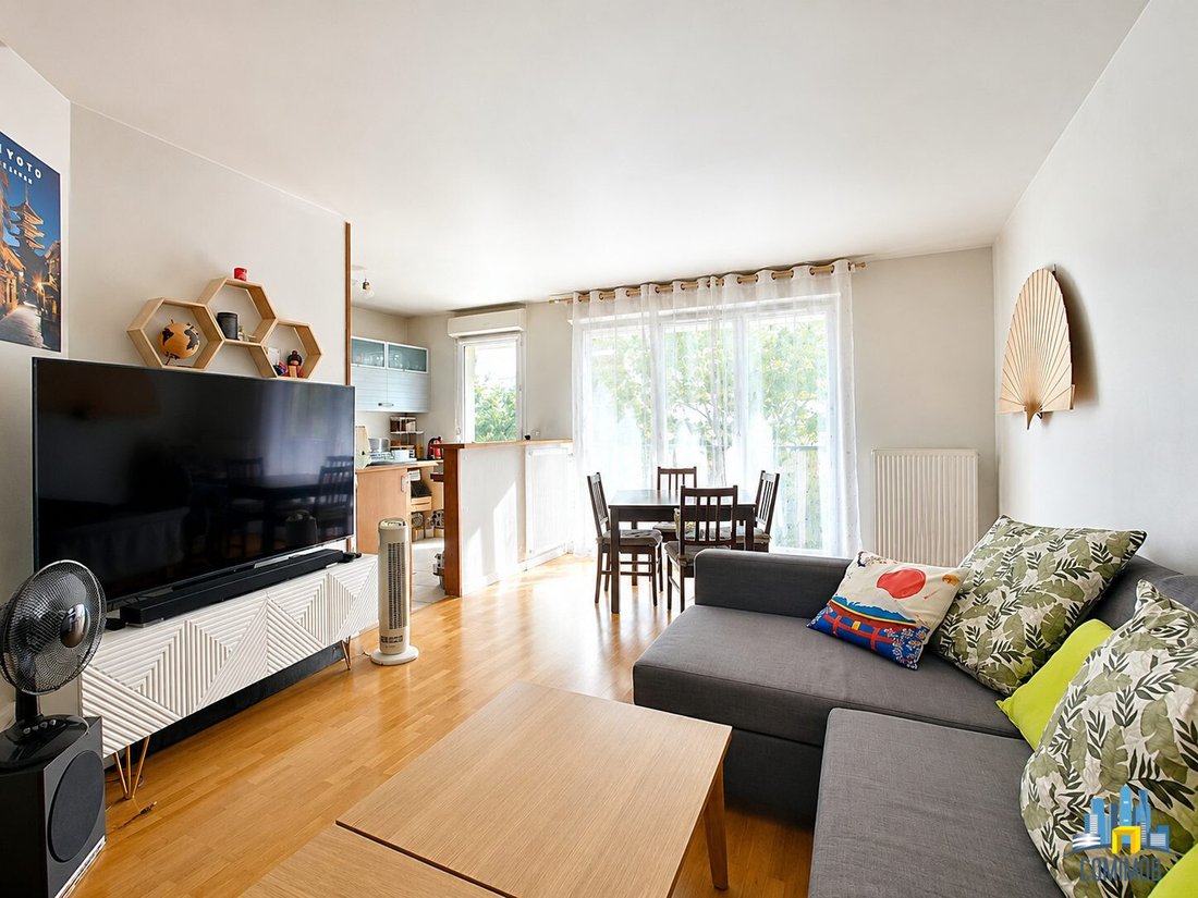 Apartment in Hôtel de Ville, Courbevoie, France 1 - 18385452