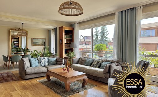 Appartamento a Les Residences, Noisy-le-Roi, Francia 1