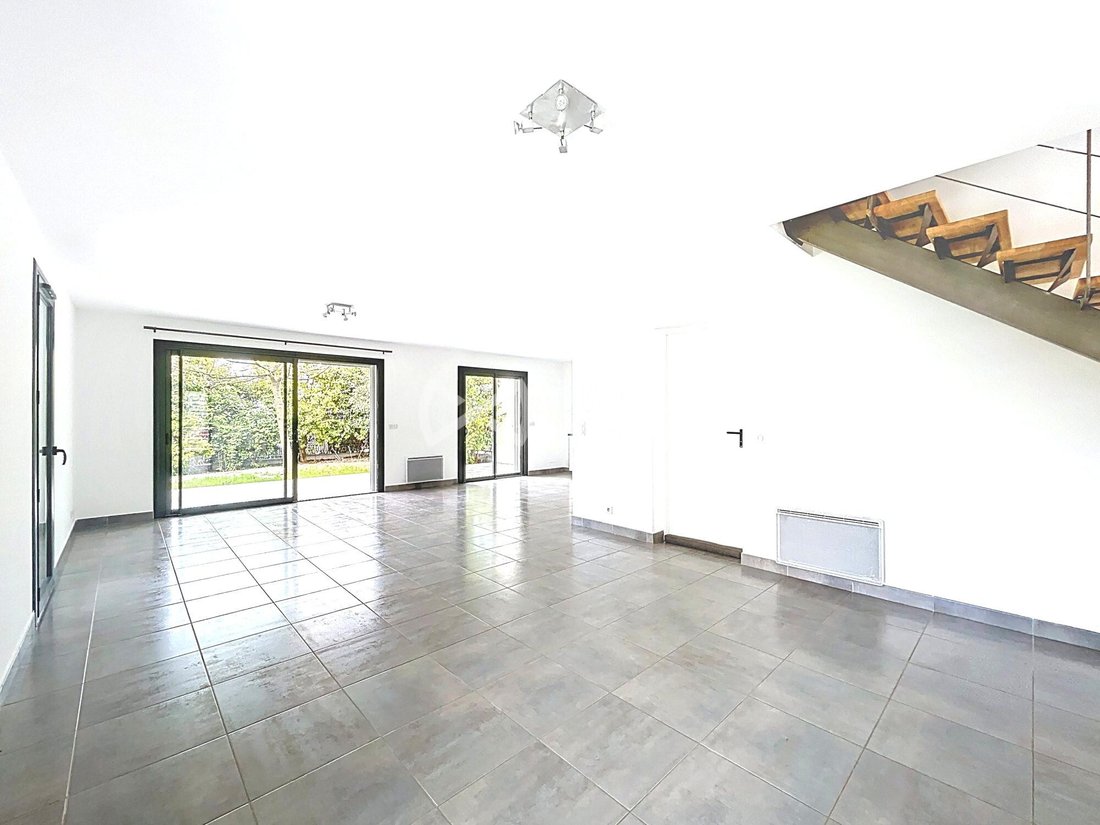 Villa in Centre Ville, Saint-Gély-du-Fesc, France 5 - 16021081