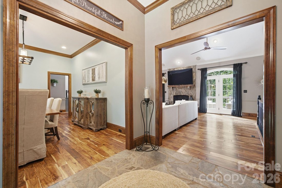 House in Charlotte, NC, United States 5 - 18384062