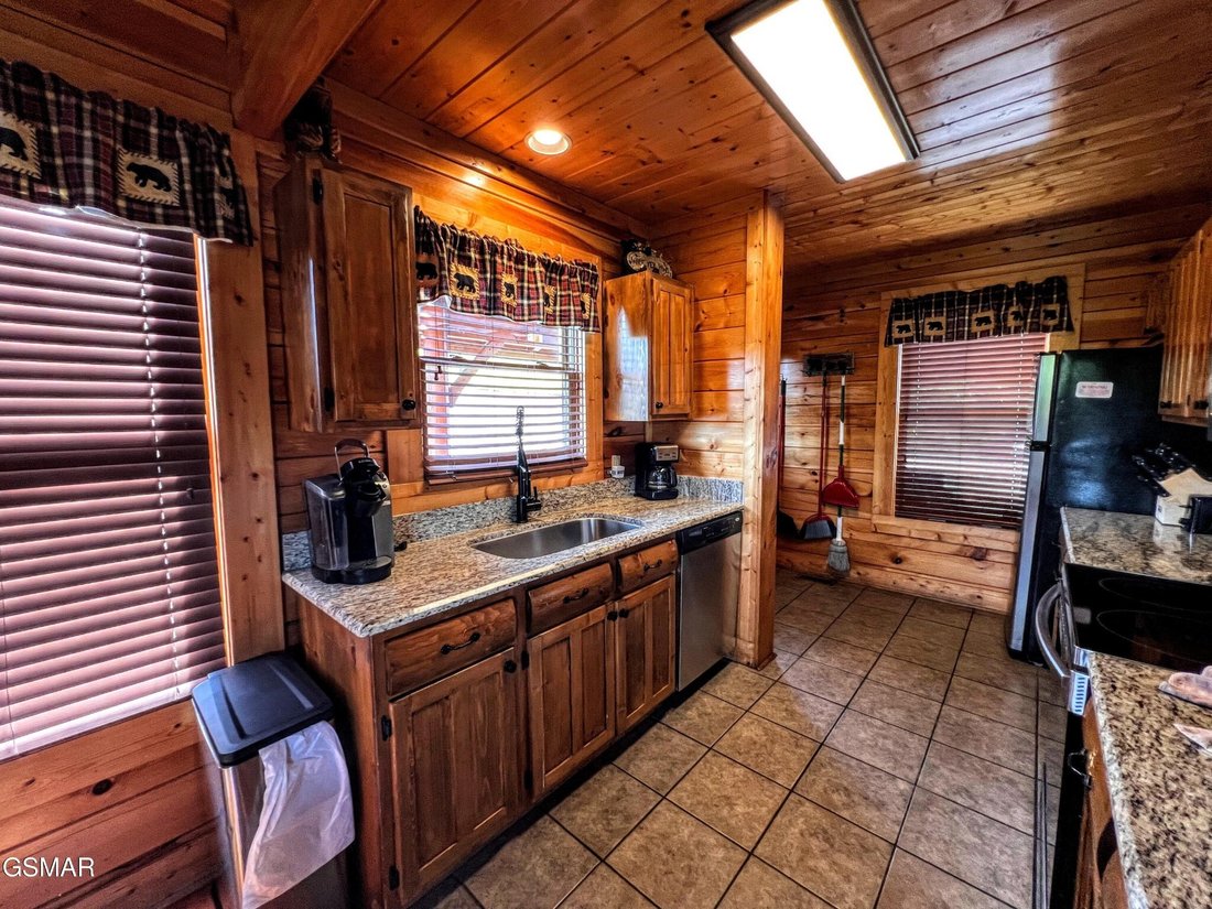 House in Sevierville, Tennessee, United States 5 - 18373798