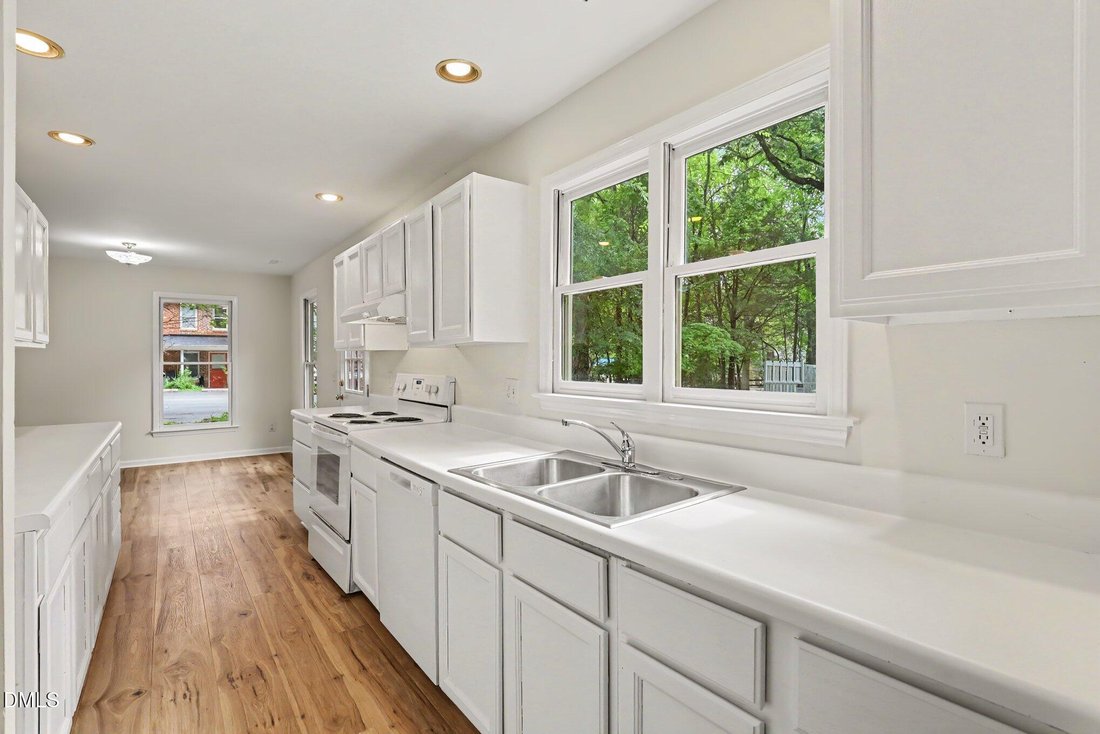 House in Carrboro, North Carolina, United States 5 - 18373026