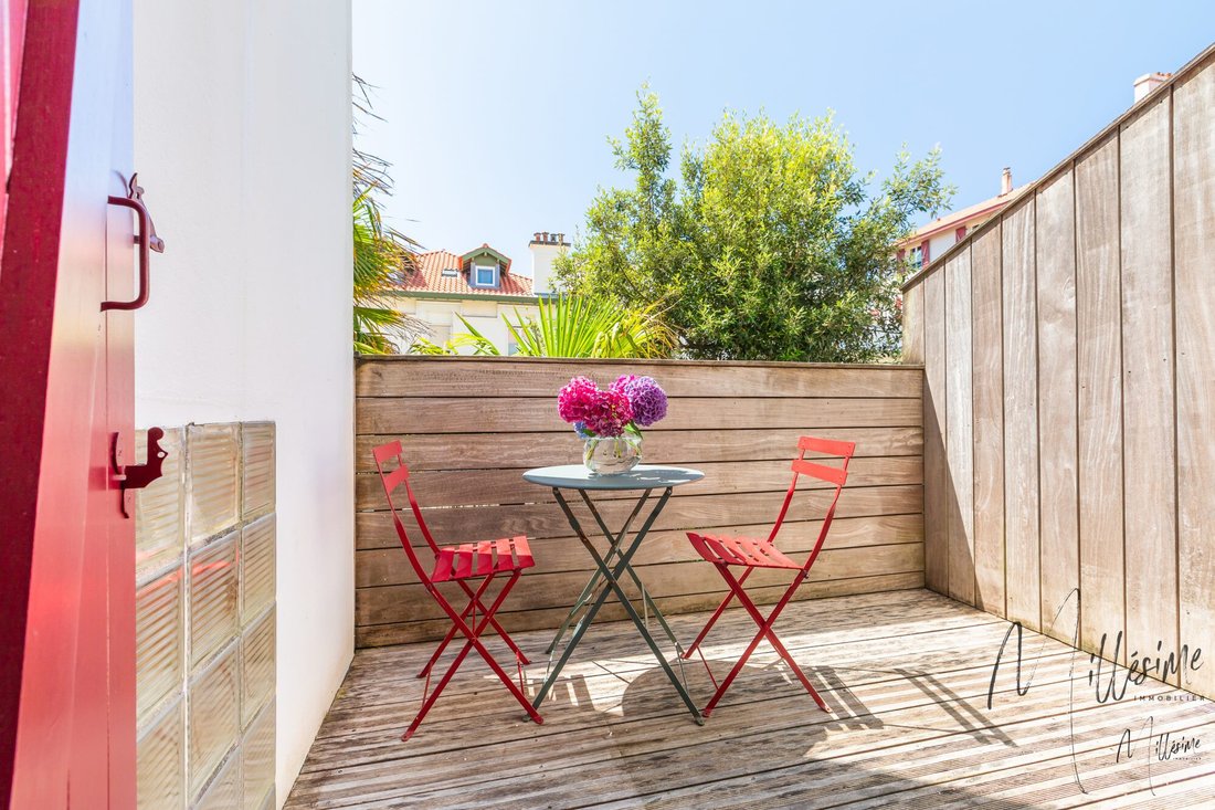 House in Biarritz, Nouvelle-Aquitaine, France 2 - 17237842