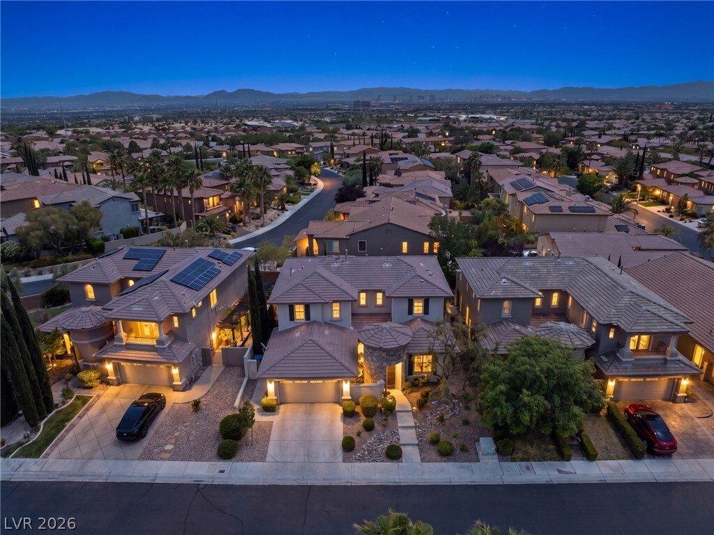 House in Las Vegas, Nevada, United States 2 - 18378016