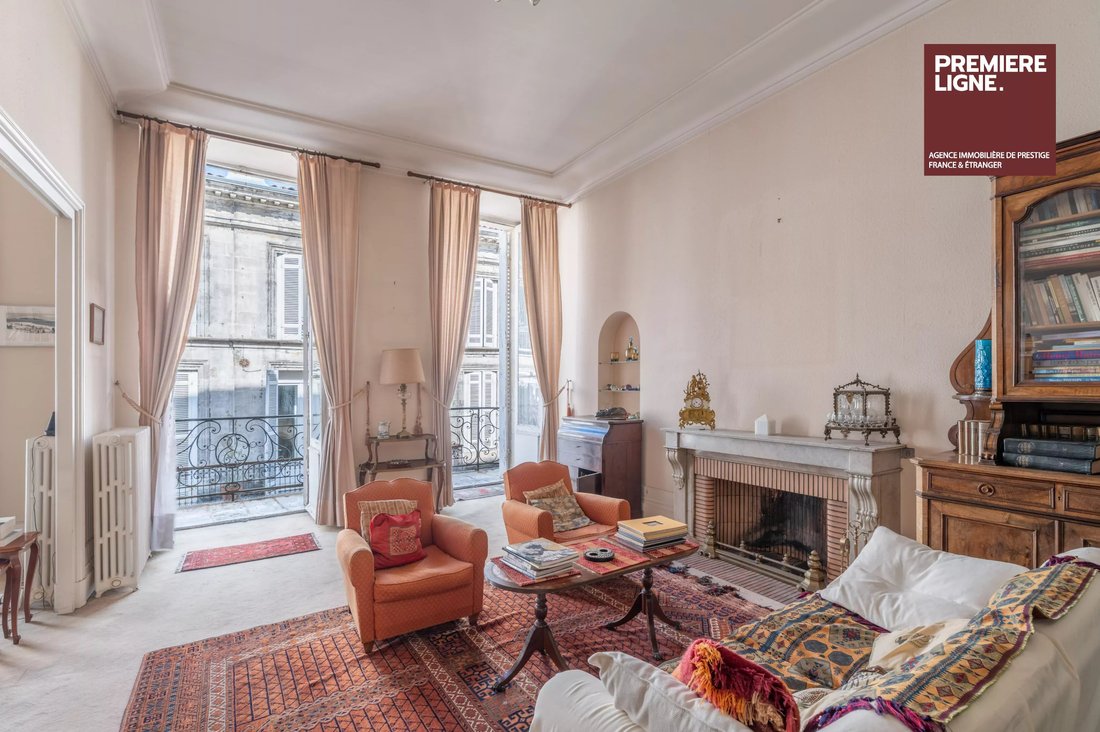 Apartment in Hôtel de Ville-Quinconce-Saint Seurin-Fondaudège, Bordeaux, France 2 - 18374300