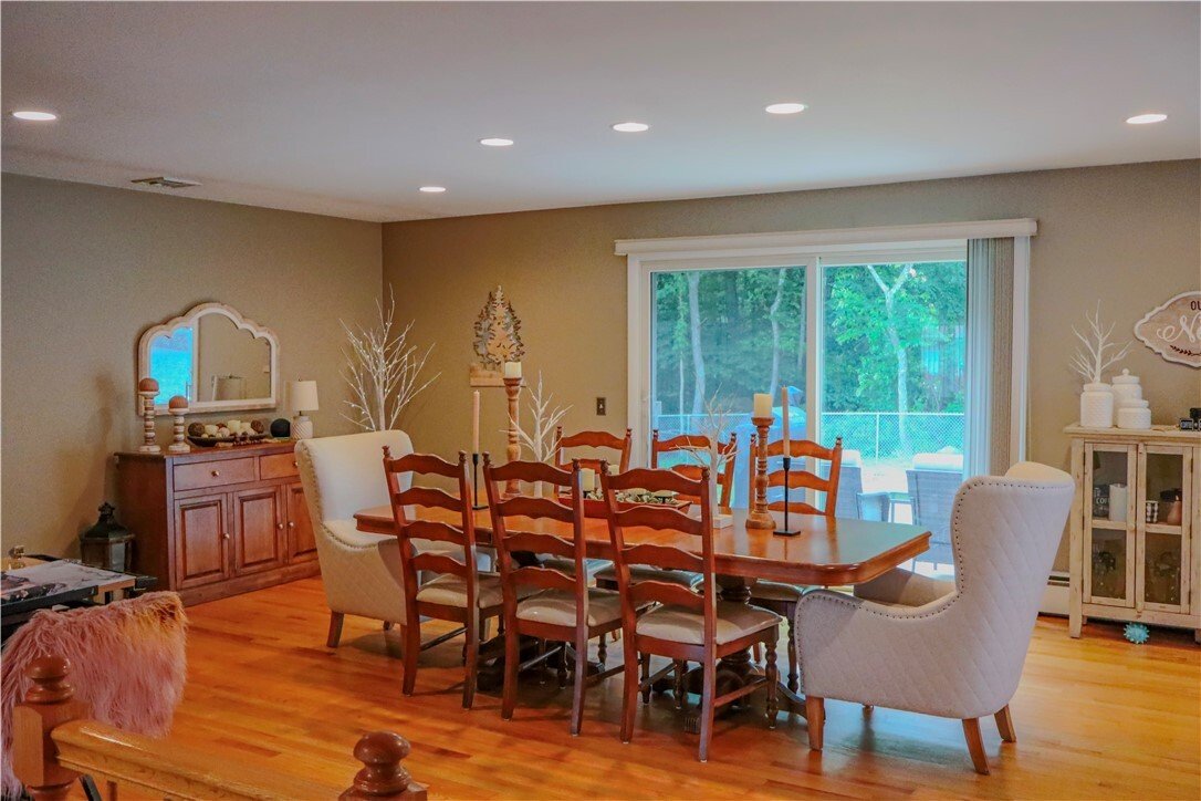 House in Johnston, Rhode Island, United States 4 - 18386215
