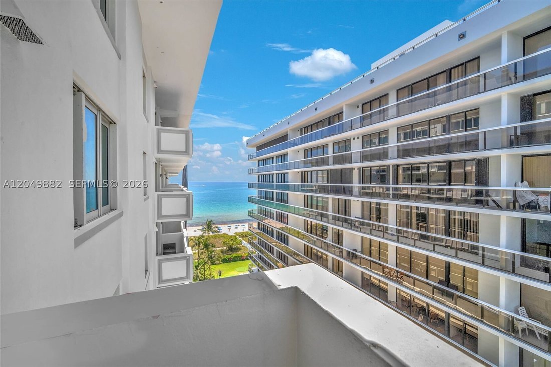 Condo in Bal Harbour, Florida, United States 5 - 18386584