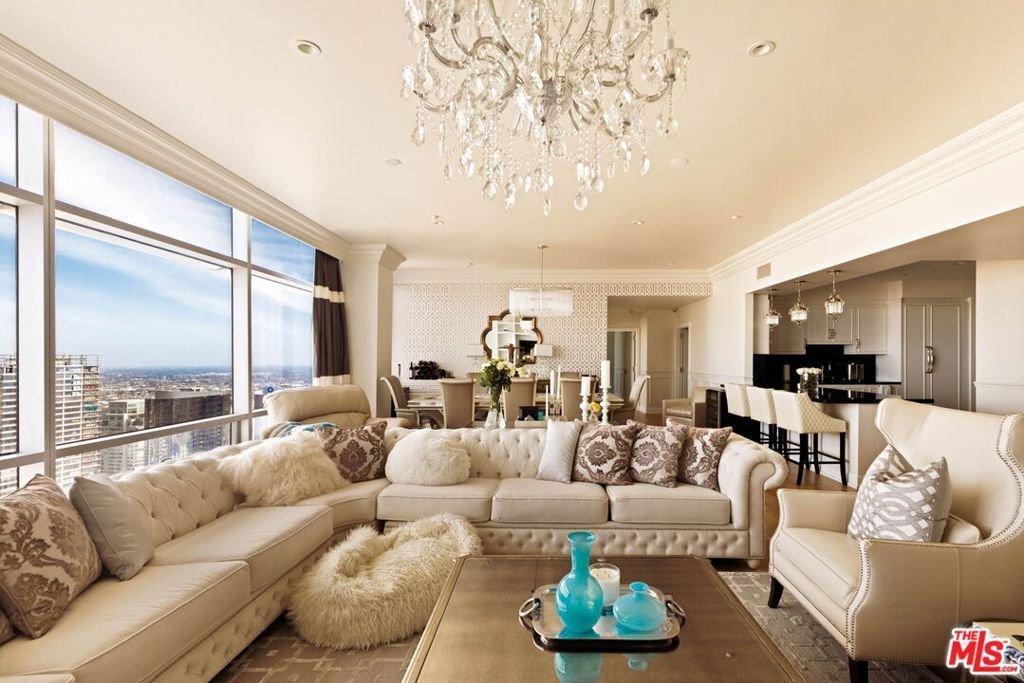 Condo in Los Angeles, California, United States 4 - 18386183