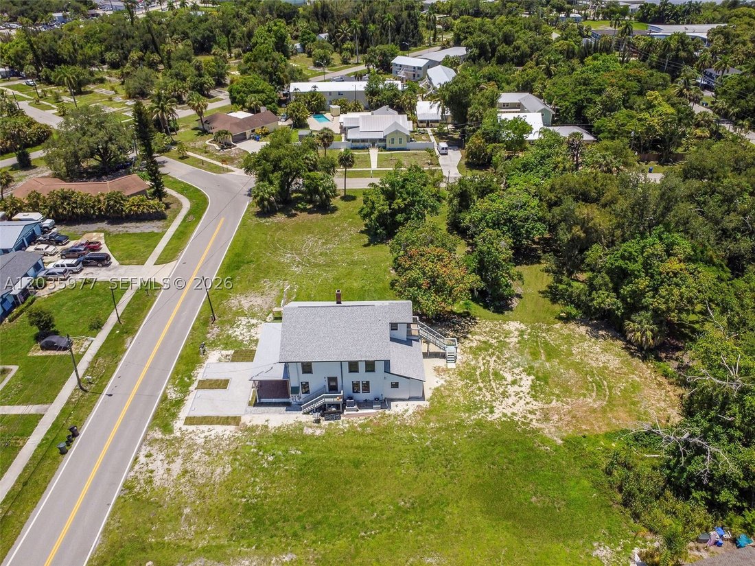 House in Fort Myers, Florida, United States 5 - 18155518