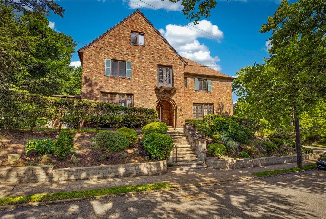 House in Pittsburgh, Pennsylvania, United States 1 - 18386237