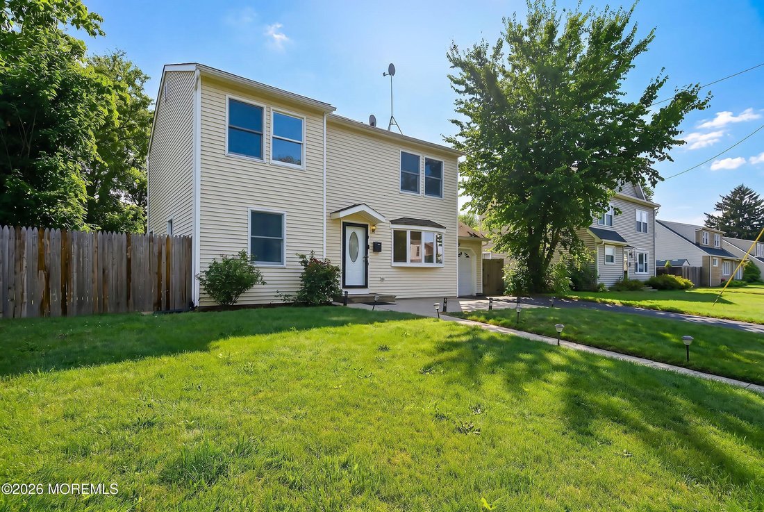 House in East Brunswick, New Jersey, United States 3 - 18386106