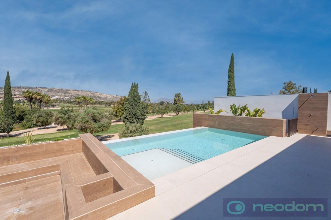 Villa in Algorfa, Valencian Community, Spain 1 - 18389256