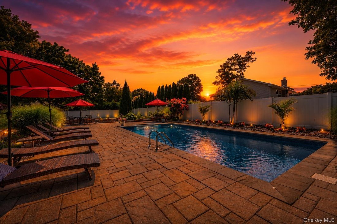 Haus in Commack, New York, Vereinigte Staaten 2 - 18386423