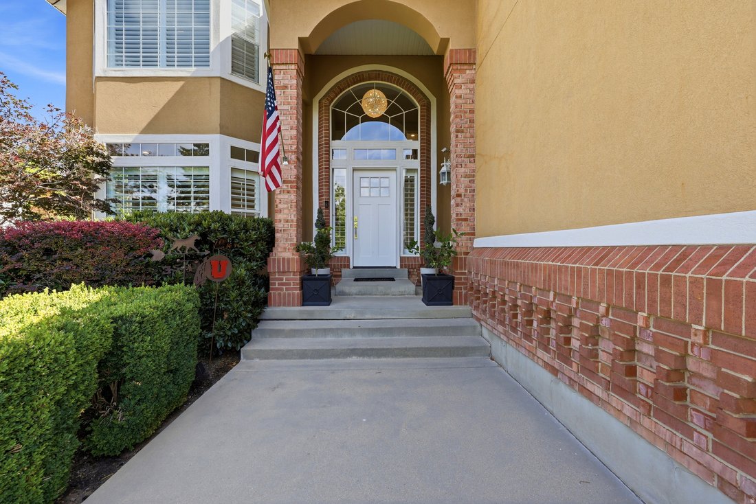House in Sandy, Utah, United States 4 - 18386162