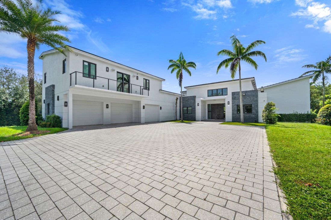 Casa a Davie, Florida, Stati Uniti 2 - 18386574