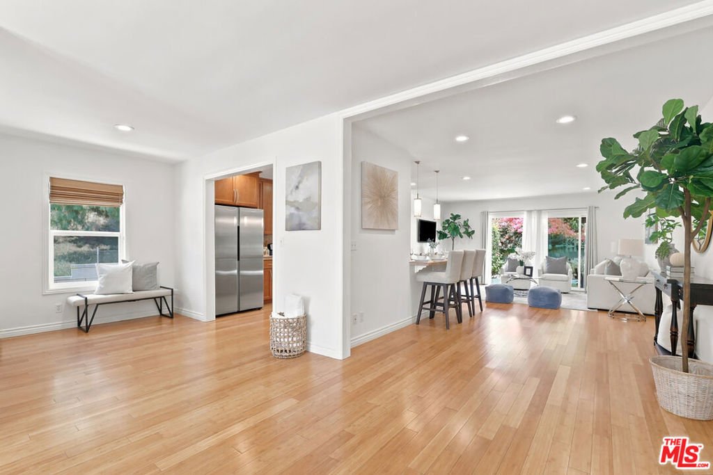 House in Los Angeles, California, United States 3 - 18386198