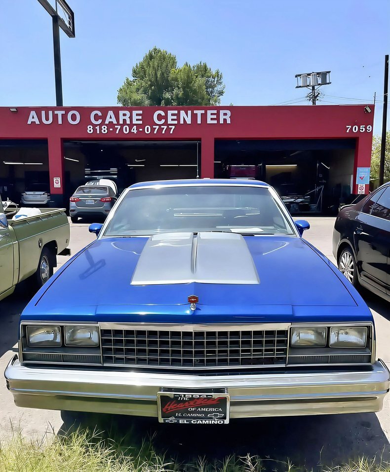 Pickup in Glendale, United States 3 - 16531144