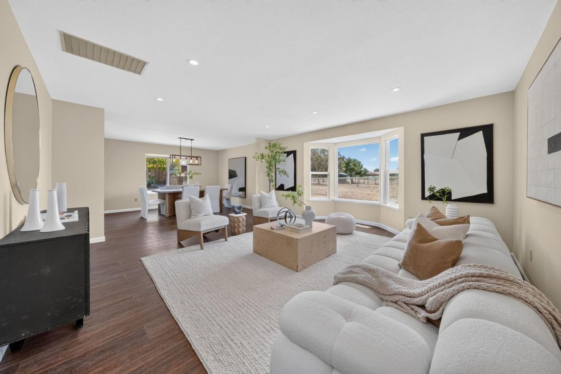 House in Gilroy, California, United States 2 - 18386322