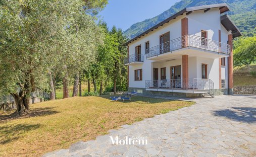 Villa in Lierna, Lombardy, Italy 1