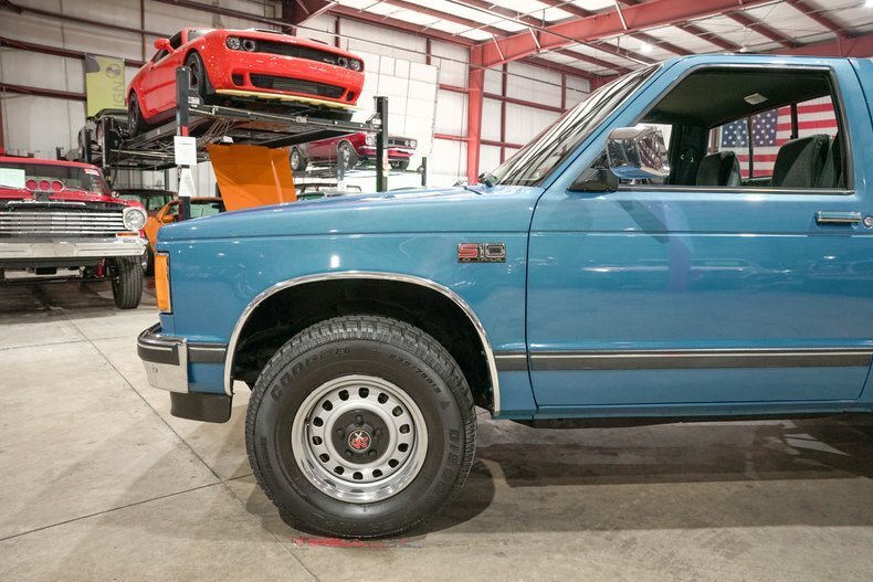 Pickup in Grand Rapids, United States 3 - 18387035