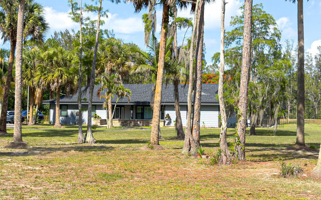 House in The Acreage, Florida, United States 4 - 18386564