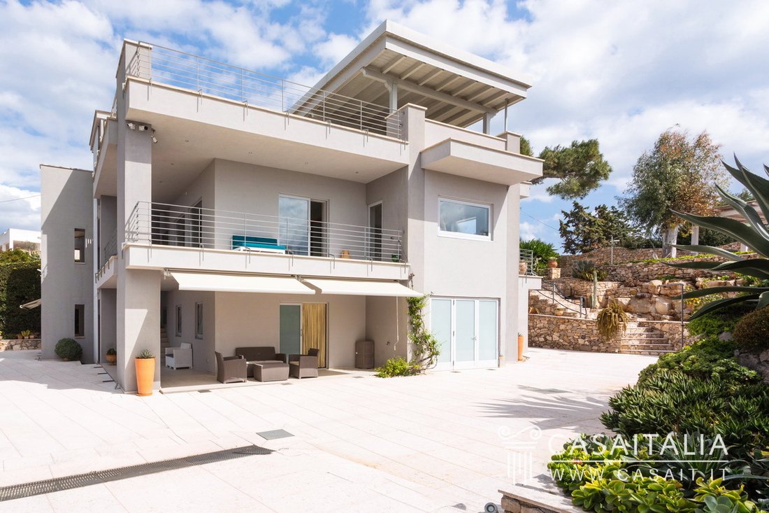 Villa in Torre Vado, Apulia, Italy 3 - 18387923