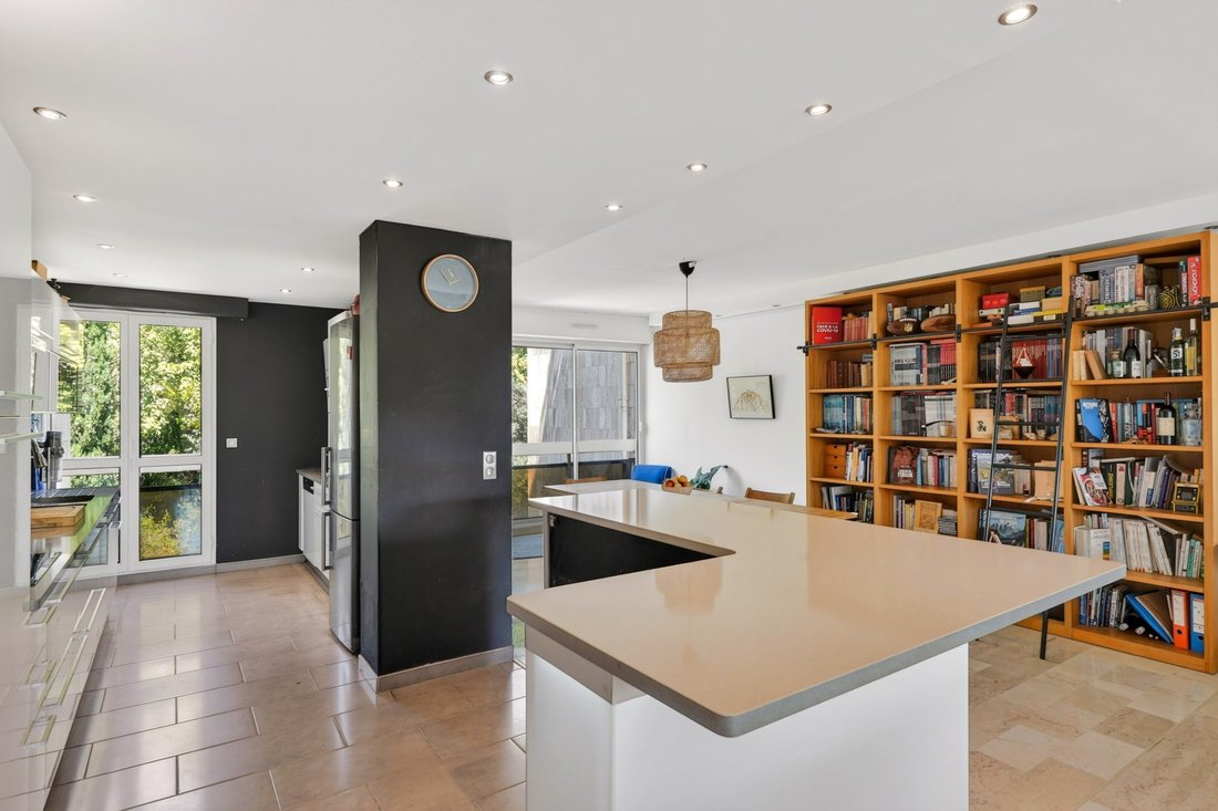 Apartment in Bonneveine, 8e Arrondissement, Marseille 4 - 18387495