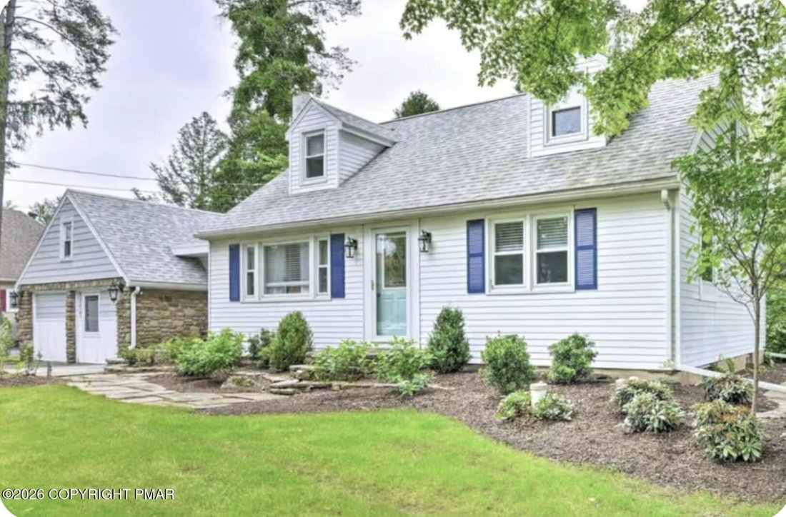 House in Tannersville, Pennsylvania, United States 1 - 18387052