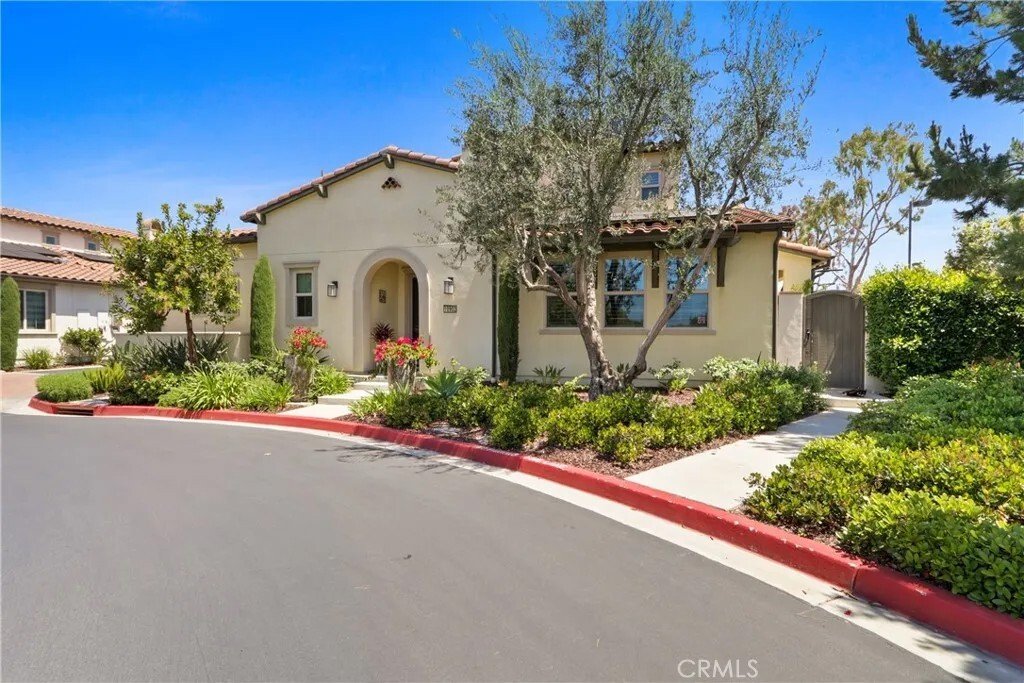 Townhouse in Los Alamitos, California, United States 2 - 17765679