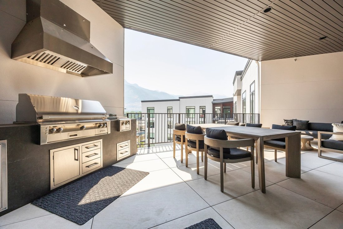 Condo in Holladay, Utah, United States 3 - 18387539
