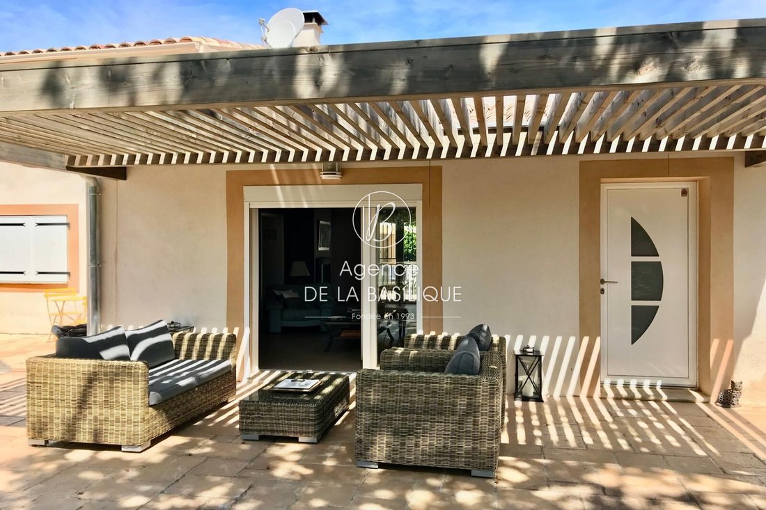 Villa in Nans-les-Pins, Provence-Alpes-Côte d'Azur, France 5 - 17985277