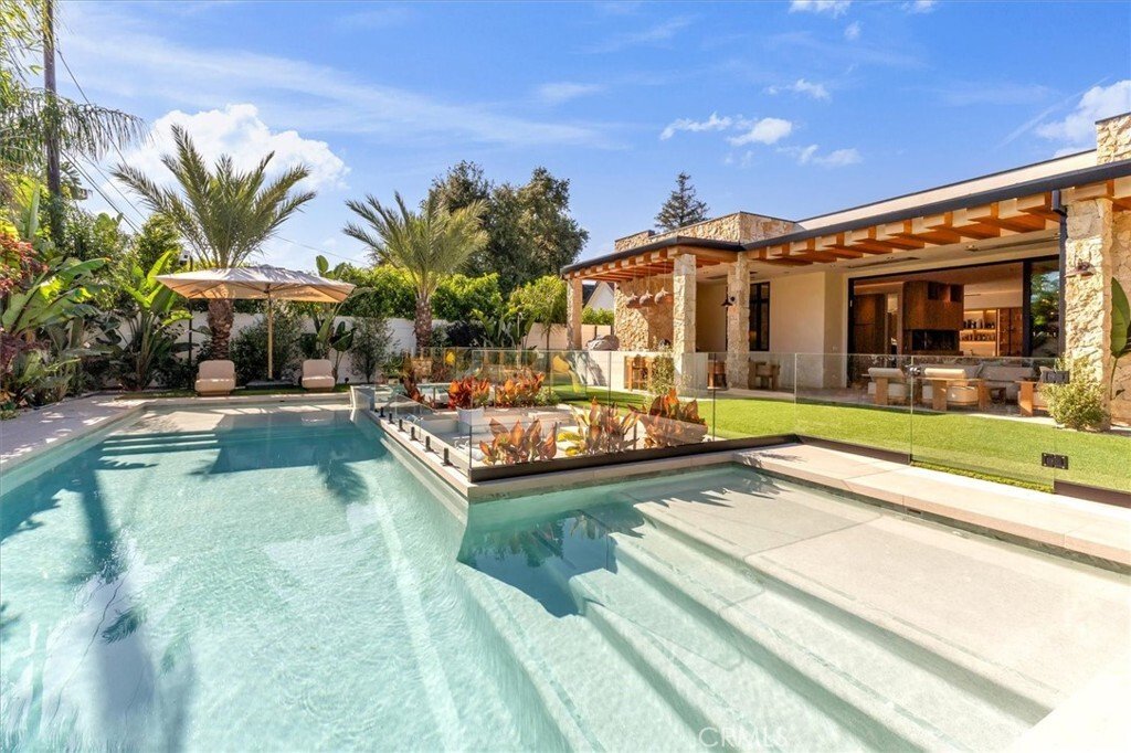 House in Los Angeles, California, United States 2 - 18387205