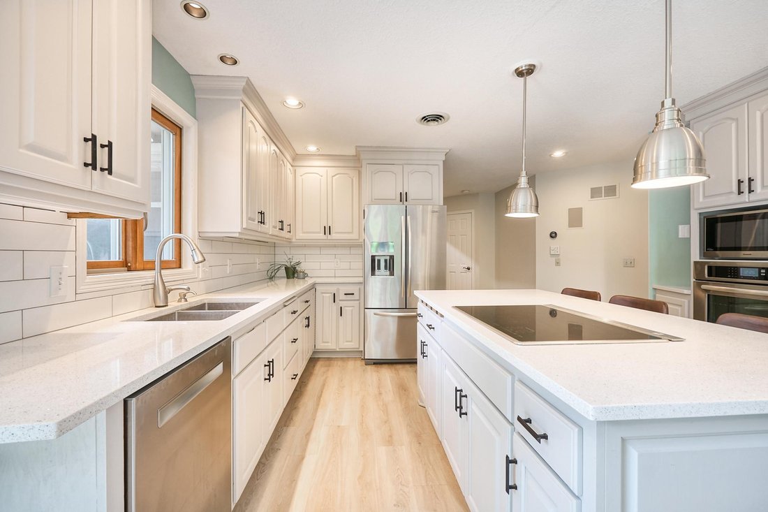 House in Wayzata, Minnesota, United States 3 - 18387030