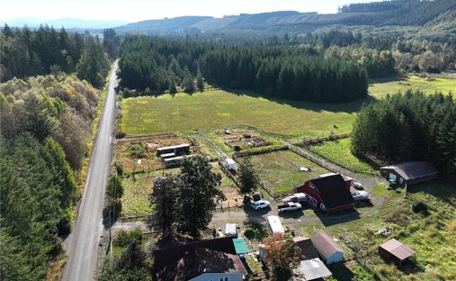 House in Onalaska, Washington, United States 1