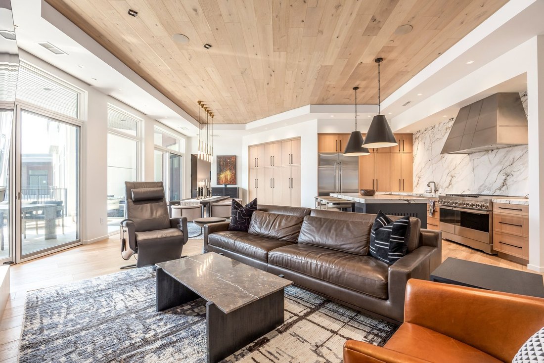 Condo in Holladay, Utah, United States 2 - 18387539