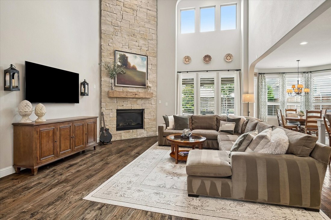 House in Frisco, Texas, United States 3 - 18387197