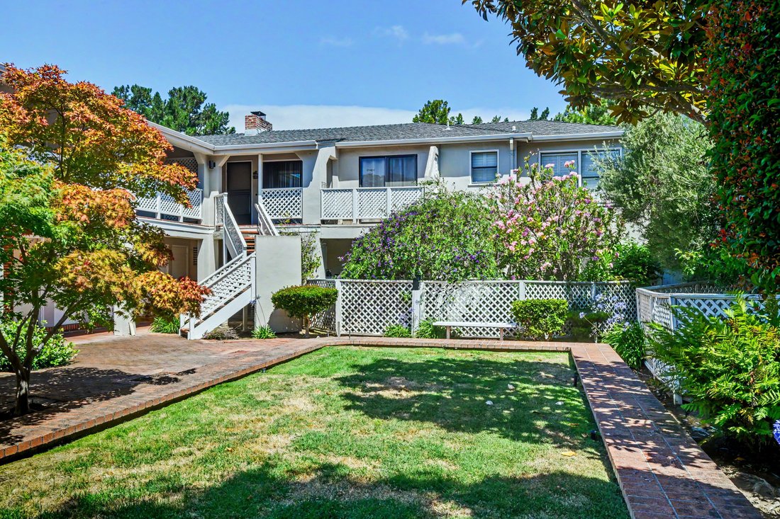 Condo in San Mateo, California, United States 3 - 18387490