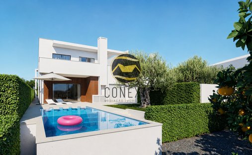 House in Santa Barbara de Nexe, Algarve, Portugal 1
