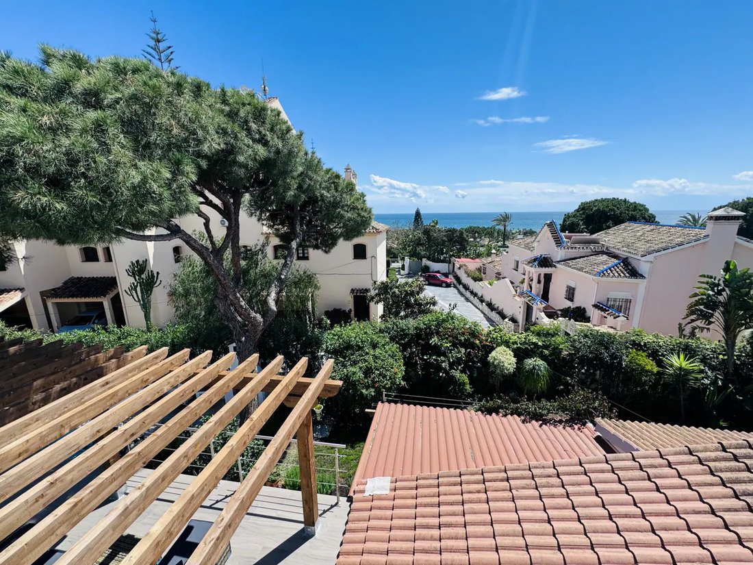 Villa in Elviria-Cabopino, Marbella, Spain 1 - 18387691