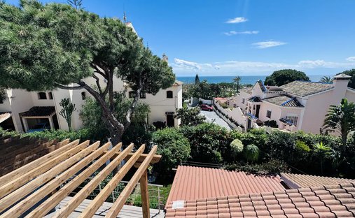 Villa en Elviria-Cabopino, Marbella, España 1