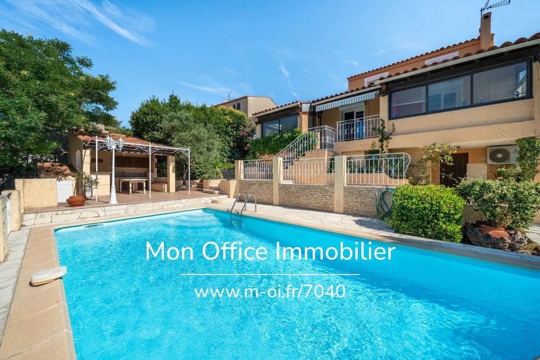 House in Le Village-L'Esperon, Sausset-les-Pins, France 3 - 18386769