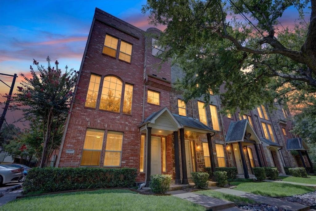 Townhouse in Dallas, Texas, United States 3 - 18387427