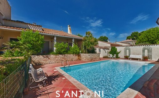 House in Villeneuve-lès-Béziers, Occitania, France 1