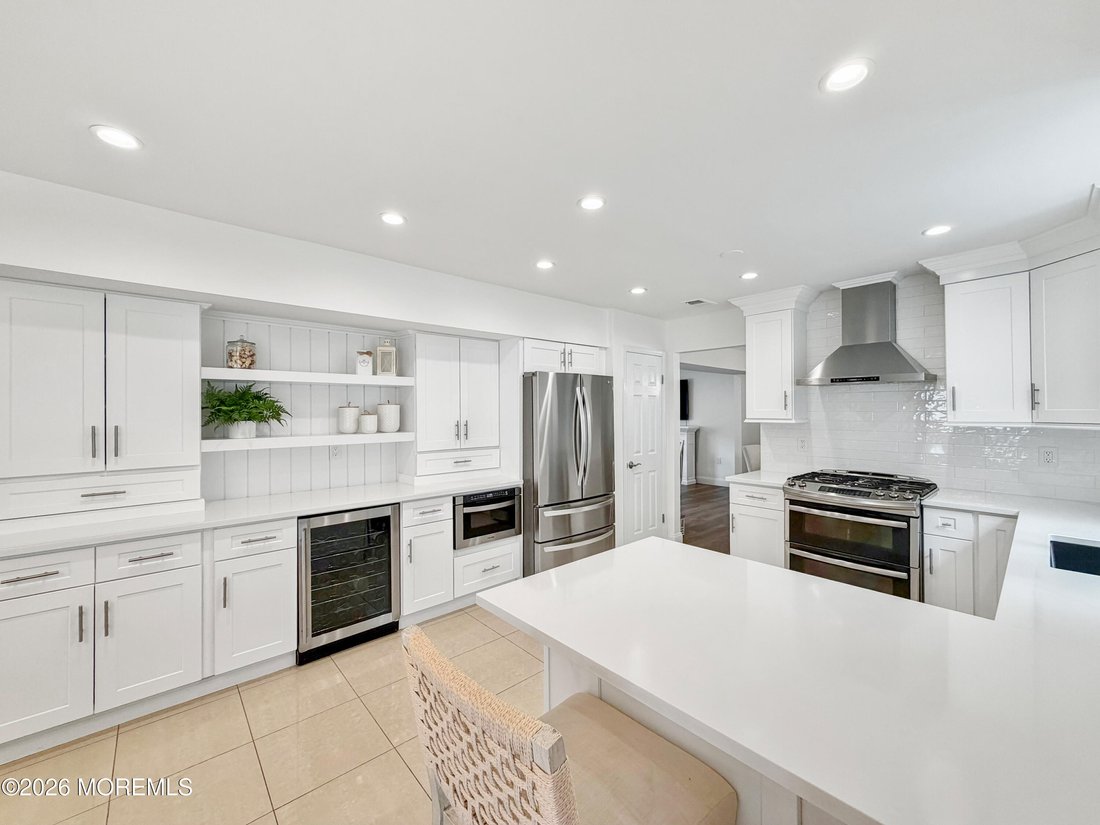 House in Old Bridge Township, New Jersey, United States 2 - 18387064