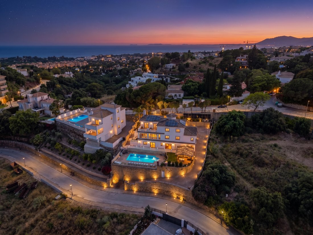 Villa in Elviria-Cabopino, Marbella, Spain 3 - 18387695