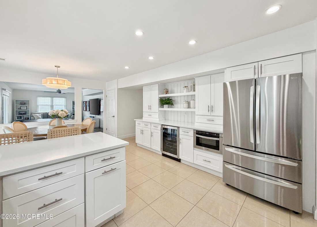 House in Old Bridge Township, New Jersey, United States 3 - 18387064