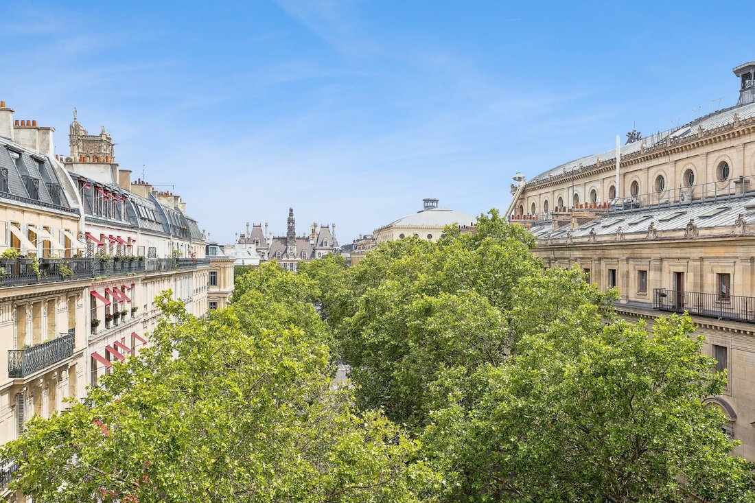 Apartment in Saint Germain l'Auxerrois, Paris 1er Arrondissement, Paris 1 - 18387479