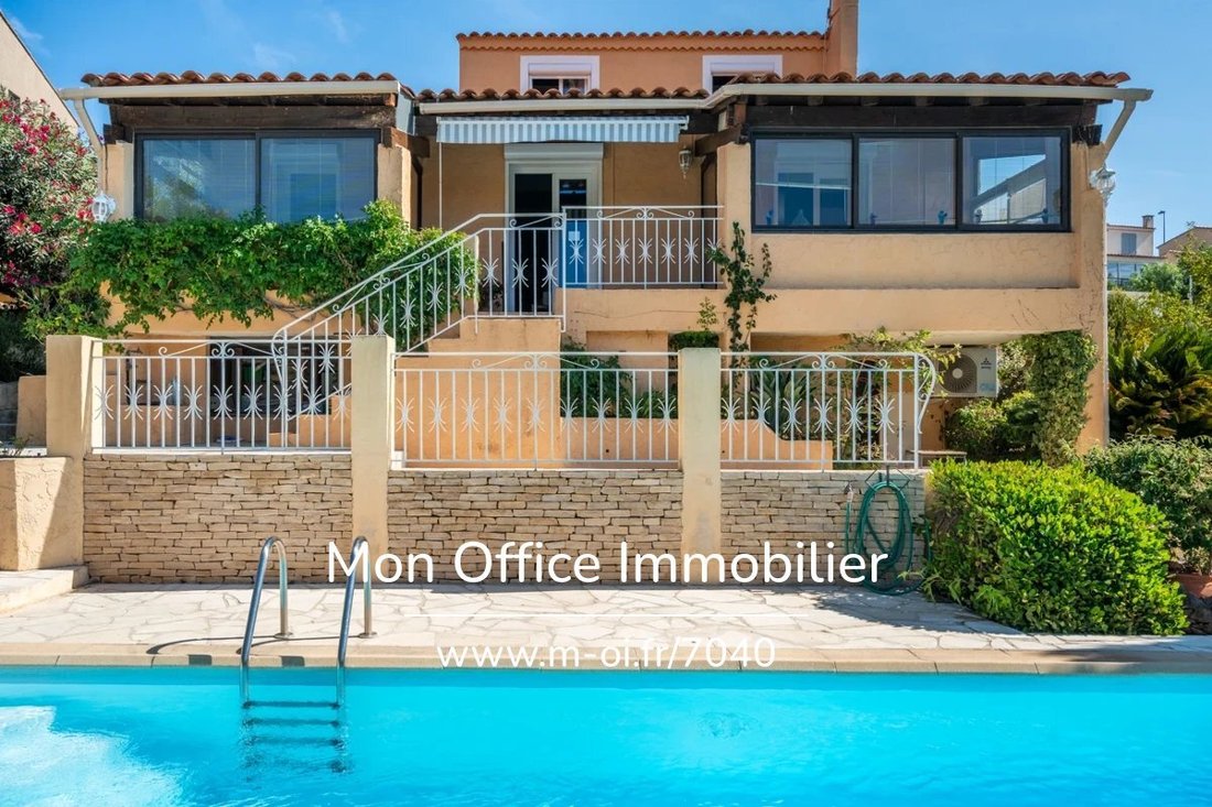 House in Le Village-L'Esperon, Sausset-les-Pins, France 4 - 18386769